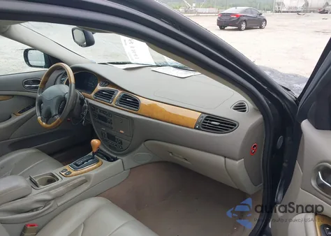 2001 Jaguar S-Type 3.0L V6 z USA, uszkodzony, nr VIN SAJDA01N11FL94410